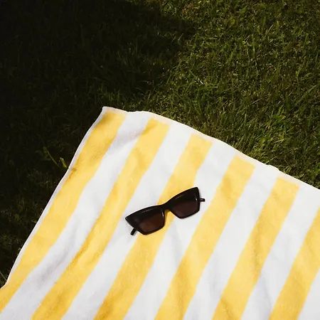 Santu Martine With Pool
