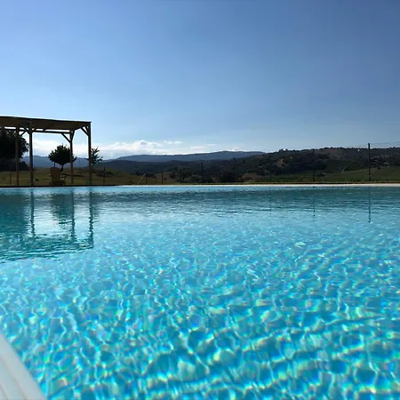 Santu Martine With Pool