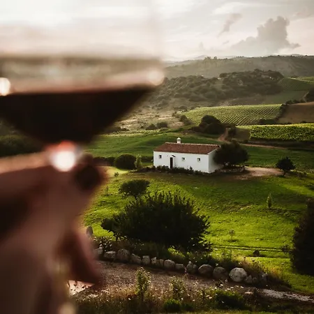 Santu Martine With Pool Villa *