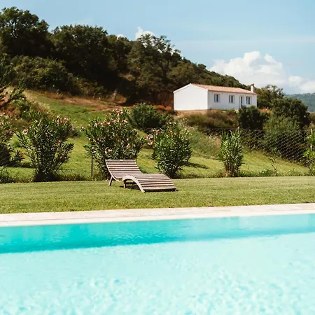Santu Martine With Pool فيلة Galtellì